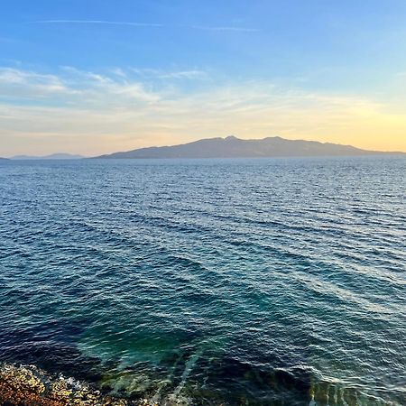 Rock Star-Pllakat Bed & Breakfast Sarande Ngoại thất bức ảnh