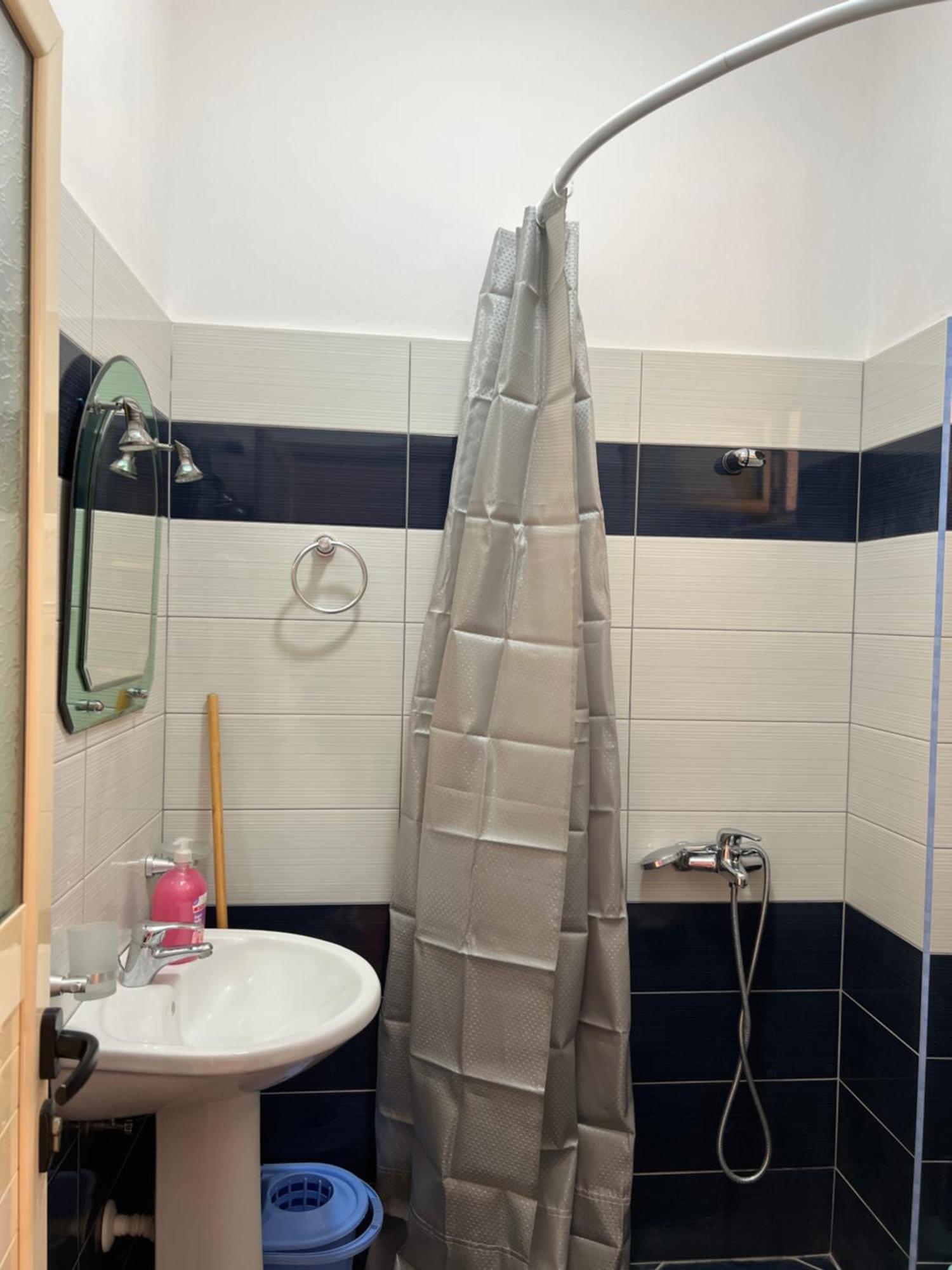 Rock Star-Pllakat Bed & Breakfast Sarande Ngoại thất bức ảnh